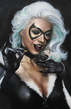 Load image into Gallery viewer, BLACK CAT #2 UNKNOWN COMICS MIKE CHOI EXCLUSIVE VIRGIN (07/10/2019)